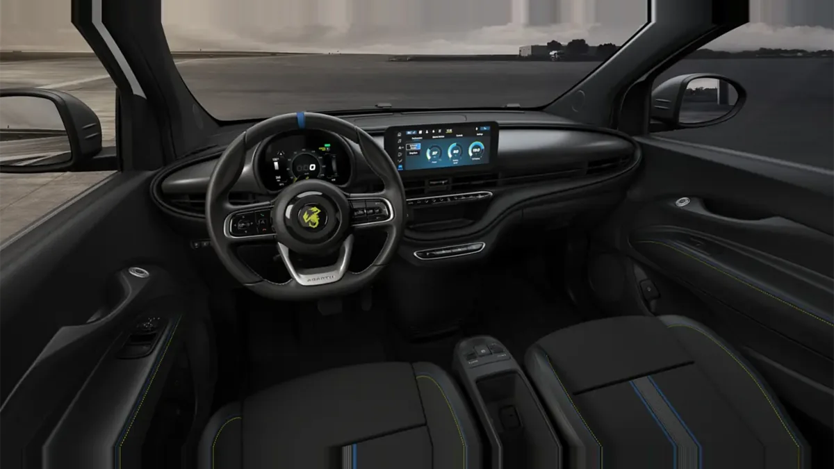 Abarth 500e 42kWh en renting barato — Delantera