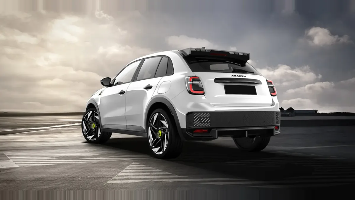 Abarth 600e Turismo en renting barato — Trasera