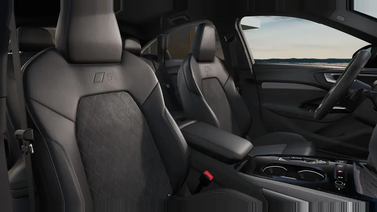 Audi A5 TDI 150kW (204CV) Black Line en renting barato — Interior