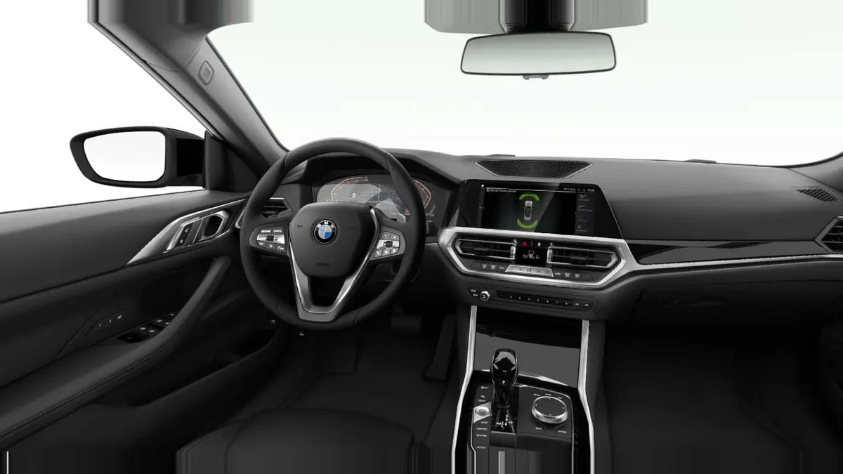 BMW Serie 4 430i xDrive Coupé en renting barato — Lateral