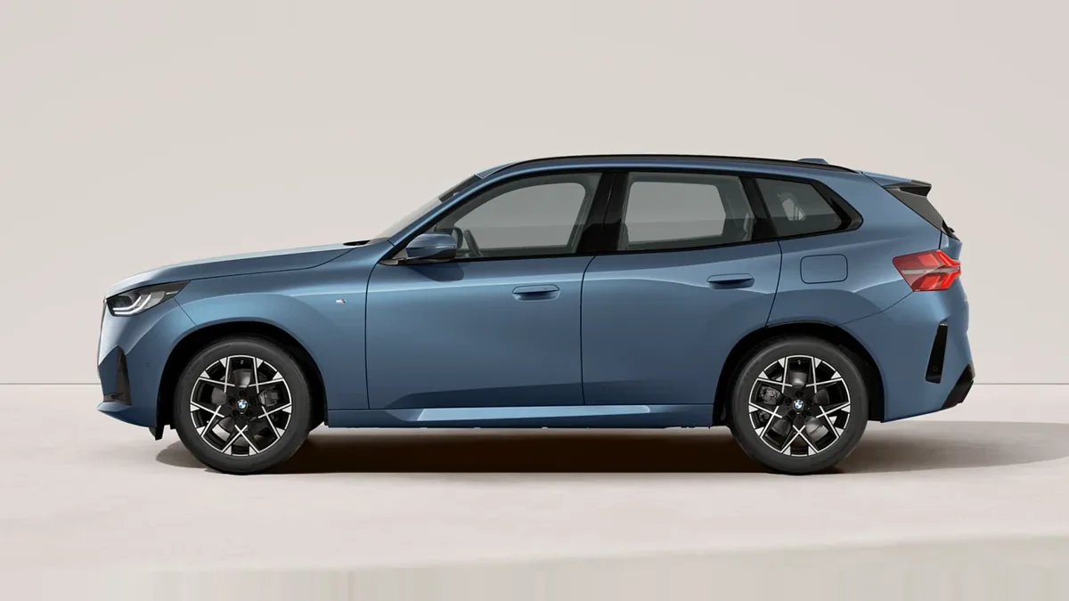 BMW X3 20d xDrive en renting barato — Lateral
