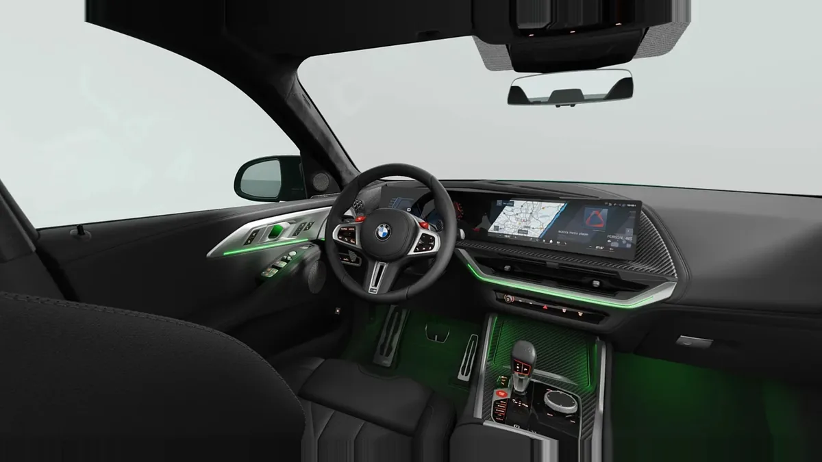 BMW XM 50e 350kW en renting barato — Delantera