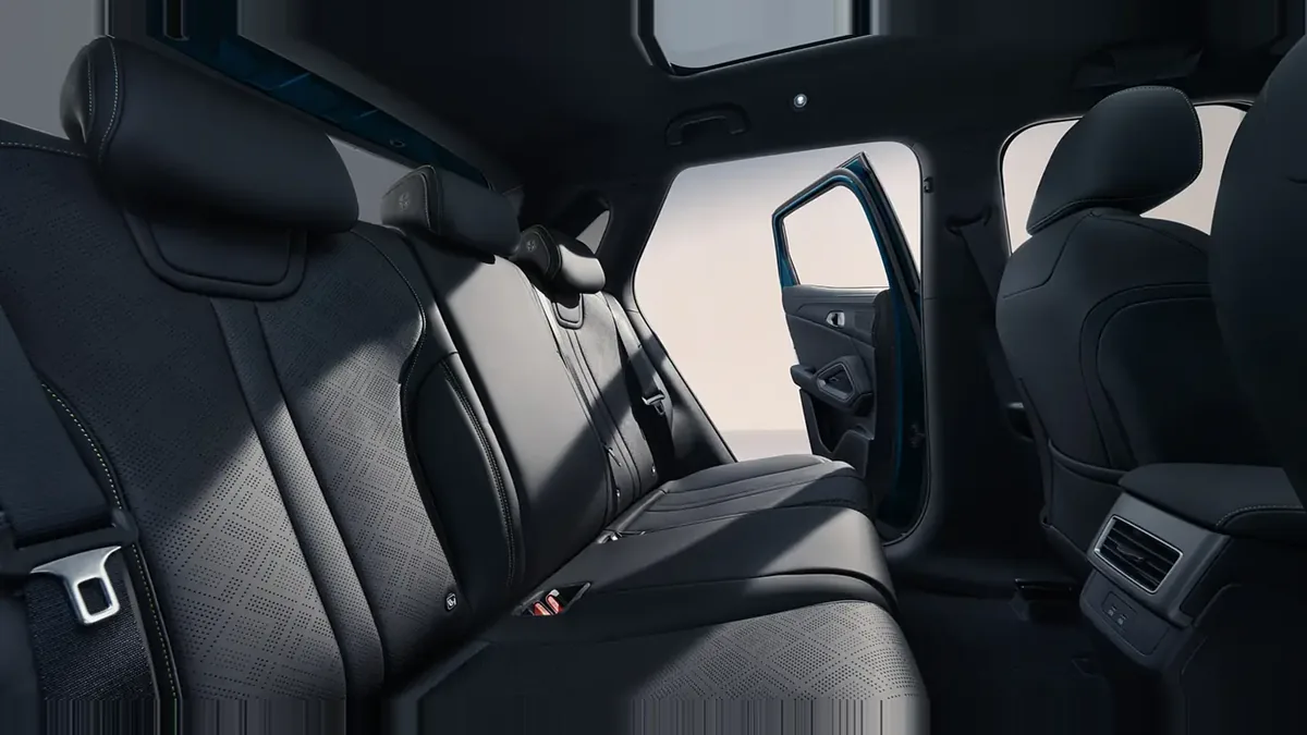 BYD ATTO 2 DM-i Boost en renting barato — vista 7