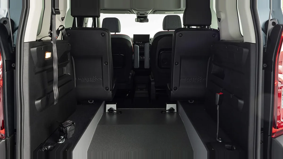 Citroën Berlingo Talla M BlueHDi 100 YOU L1 N1 Adaptado en renting barato — Delantera