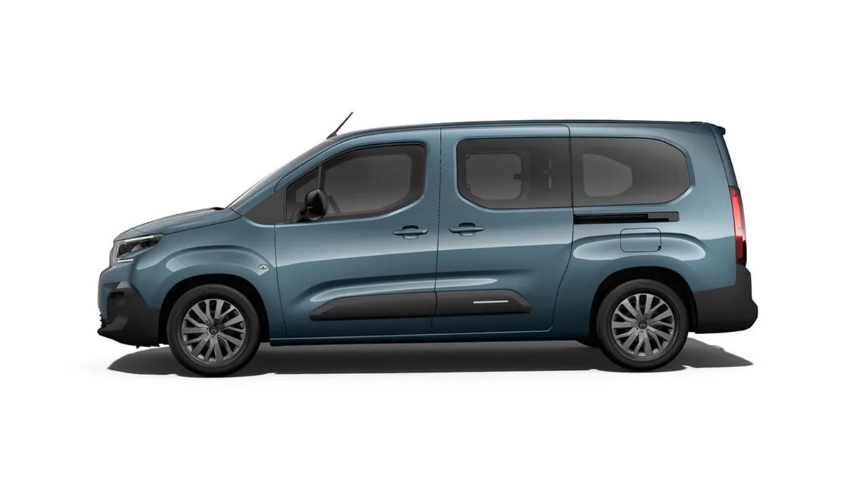 Citroën Berlingo Talla XL BlueHDi 100 YOU L2 N1 Adaptado en renting barato — Interior