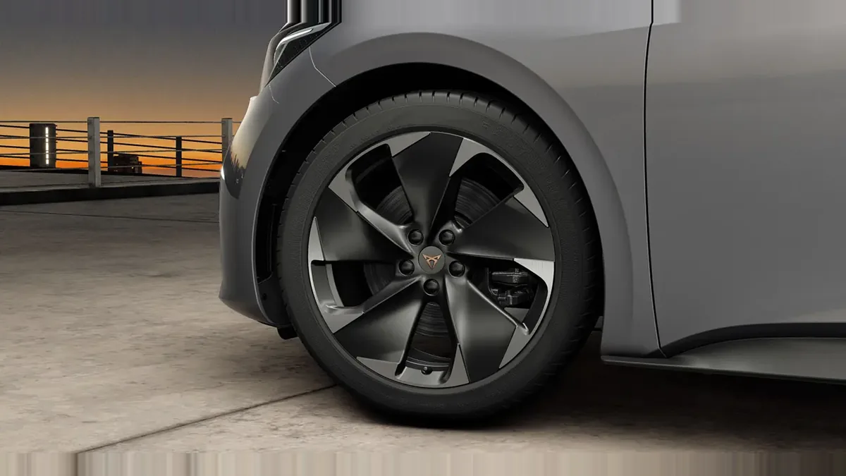CUPRA Born e-Boost Pack Advanced Plus en renting barato — vista 6