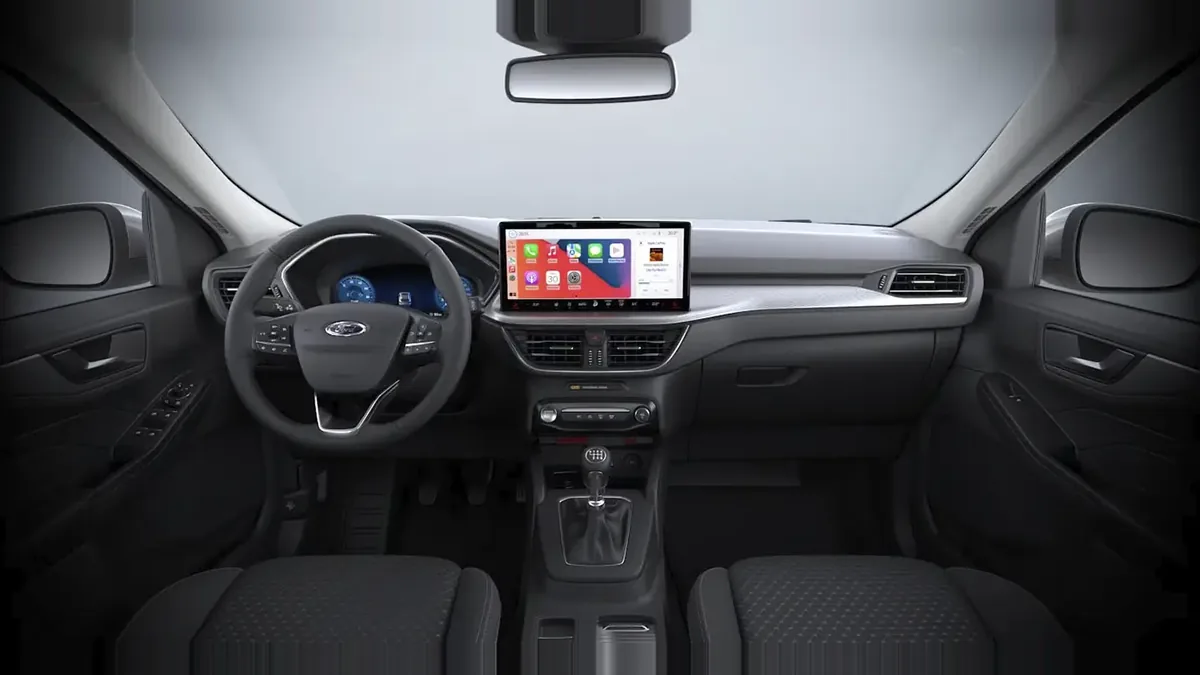 Ford Kuga Titanium 1.5 Ecoboost 150CV II en renting barato — Delantera