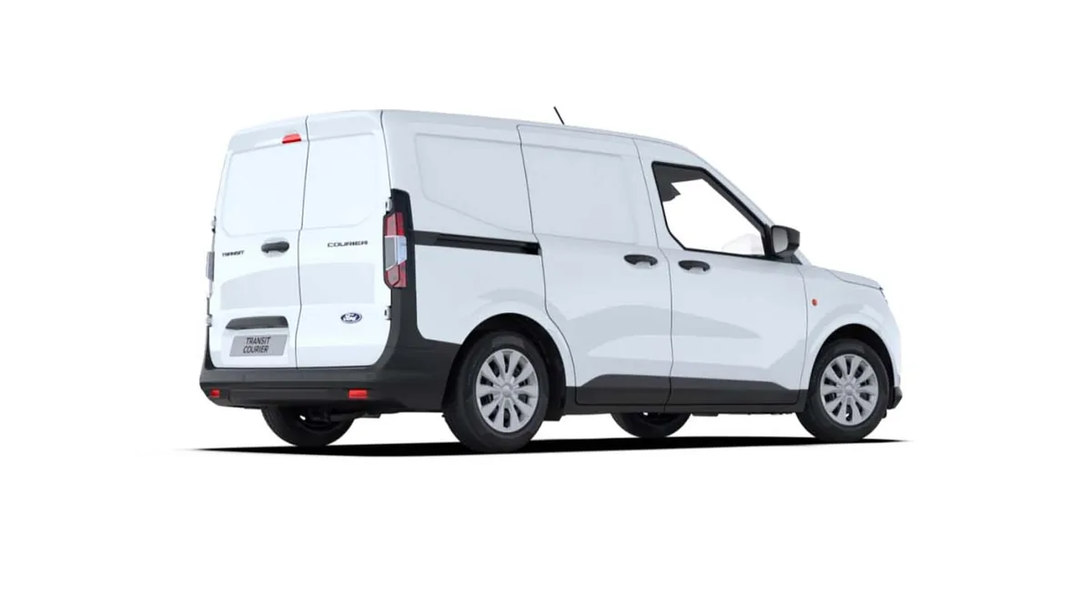 Ford Transit Courier Van 1.5 Ecoblue Trend II en renting barato — Trasera