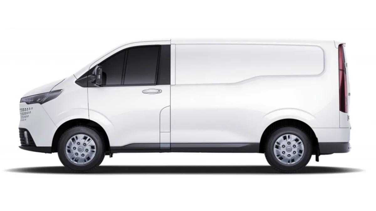 Maxus DELIVER 7 L1H1 CT3 (MERCANCIAS PROPIAS) en renting barato — Lateral