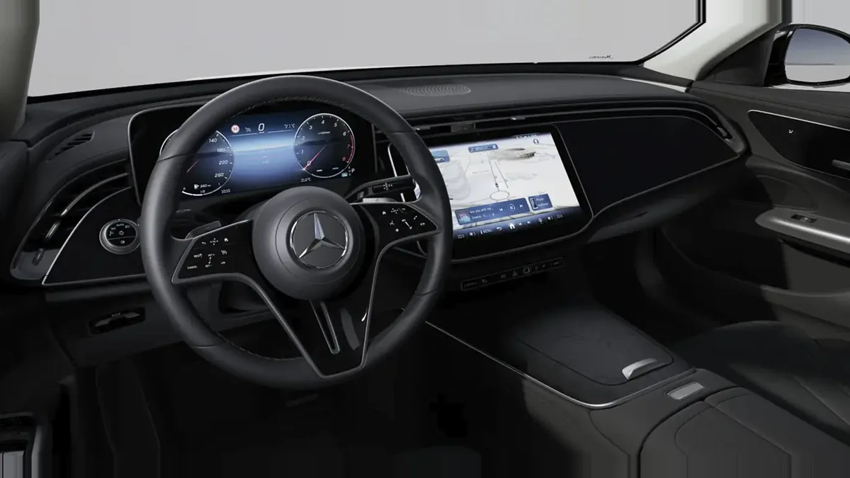 Mercedes-Benz Clase E 200 en renting barato — Delantera