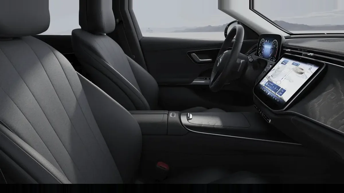 Mercedes-Benz Clase E 200 en renting barato — Interior