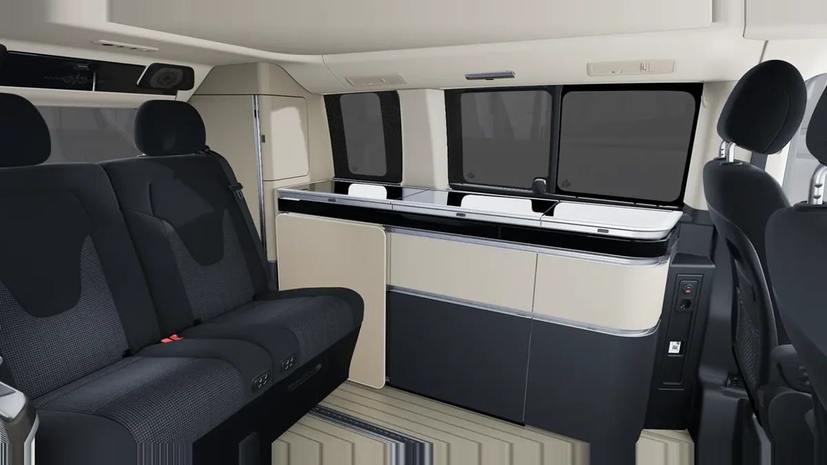 Mercedes-Benz Clase V Marco Polo 300d en renting barato — vista 6
