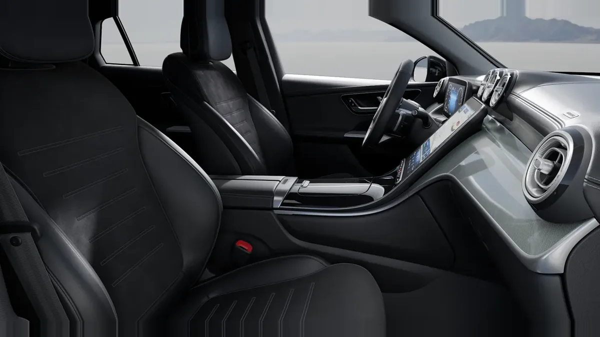 Mercedes-Benz GLC Coupé 300 de 4MATIC QS en renting barato — Interior