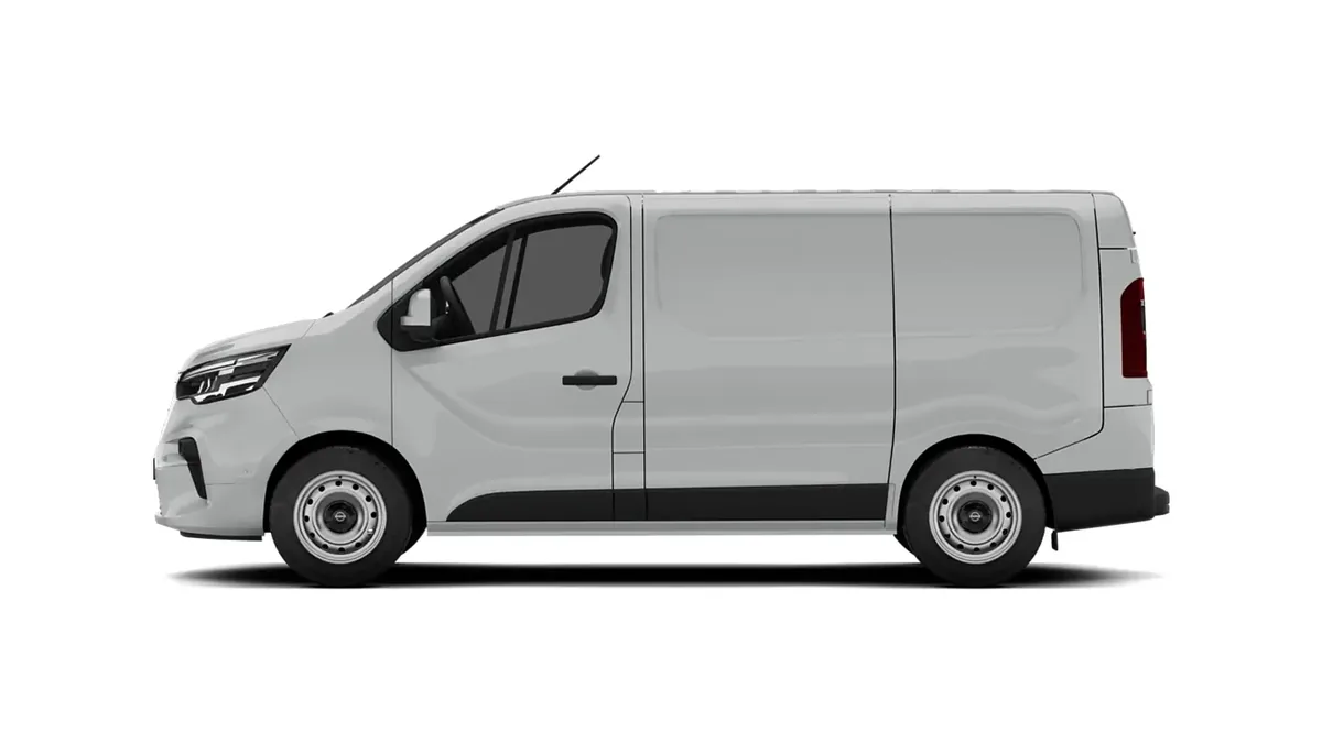 Nissan Primastar Furgón 2.0 DCI S&S L1H1 Acenta 110CV (MERCANCÍAS TERCEROS) en renting barato — Lateral