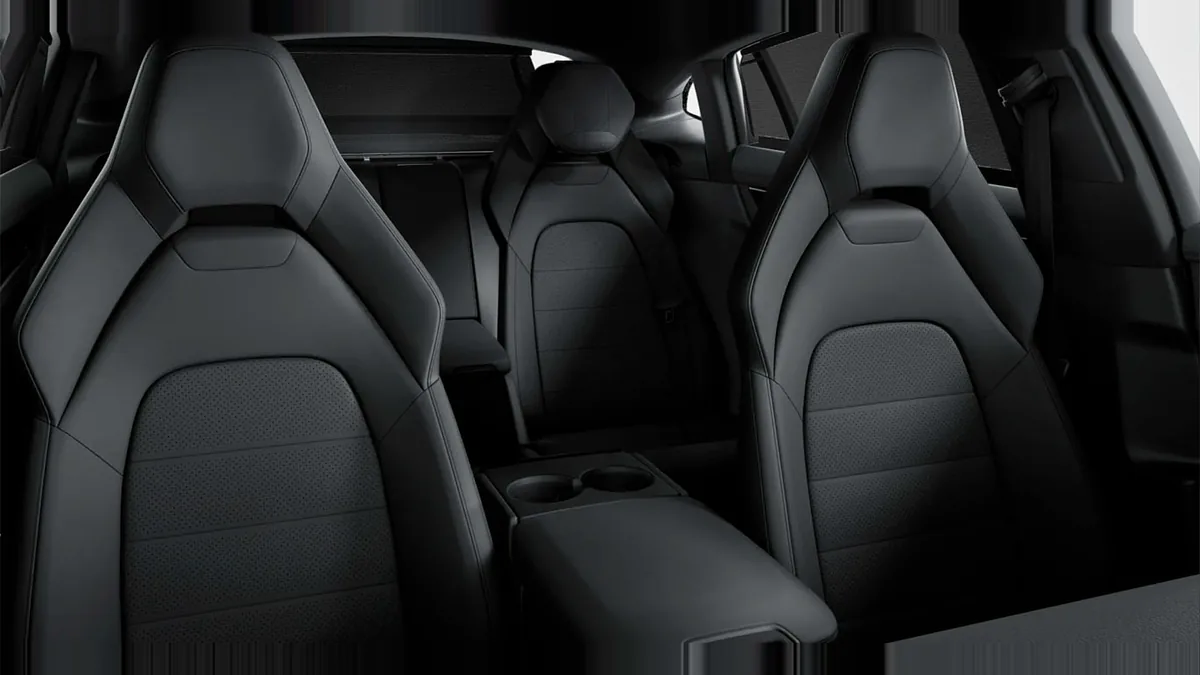 Porsche Panamera 4 E-Hybrid Executive en renting barato — Interior