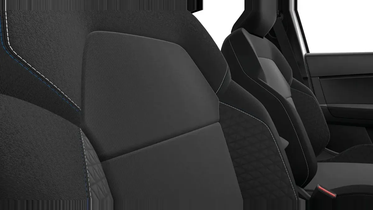 Renault Symbioz Evolution E-Tech Full Hybrid 117kW (160CV) en renting barato — Interior